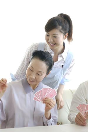 岐阜市の歯科医院のアンチエイジング施術とは